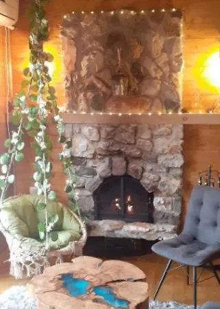 March On The Drino 公寓