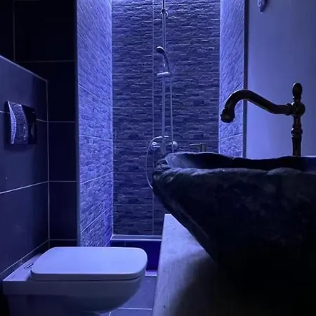 March On The Drino 公寓 *